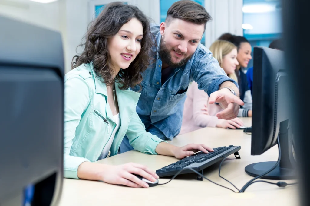 How SMBs can keep teams aligned and productive with AI